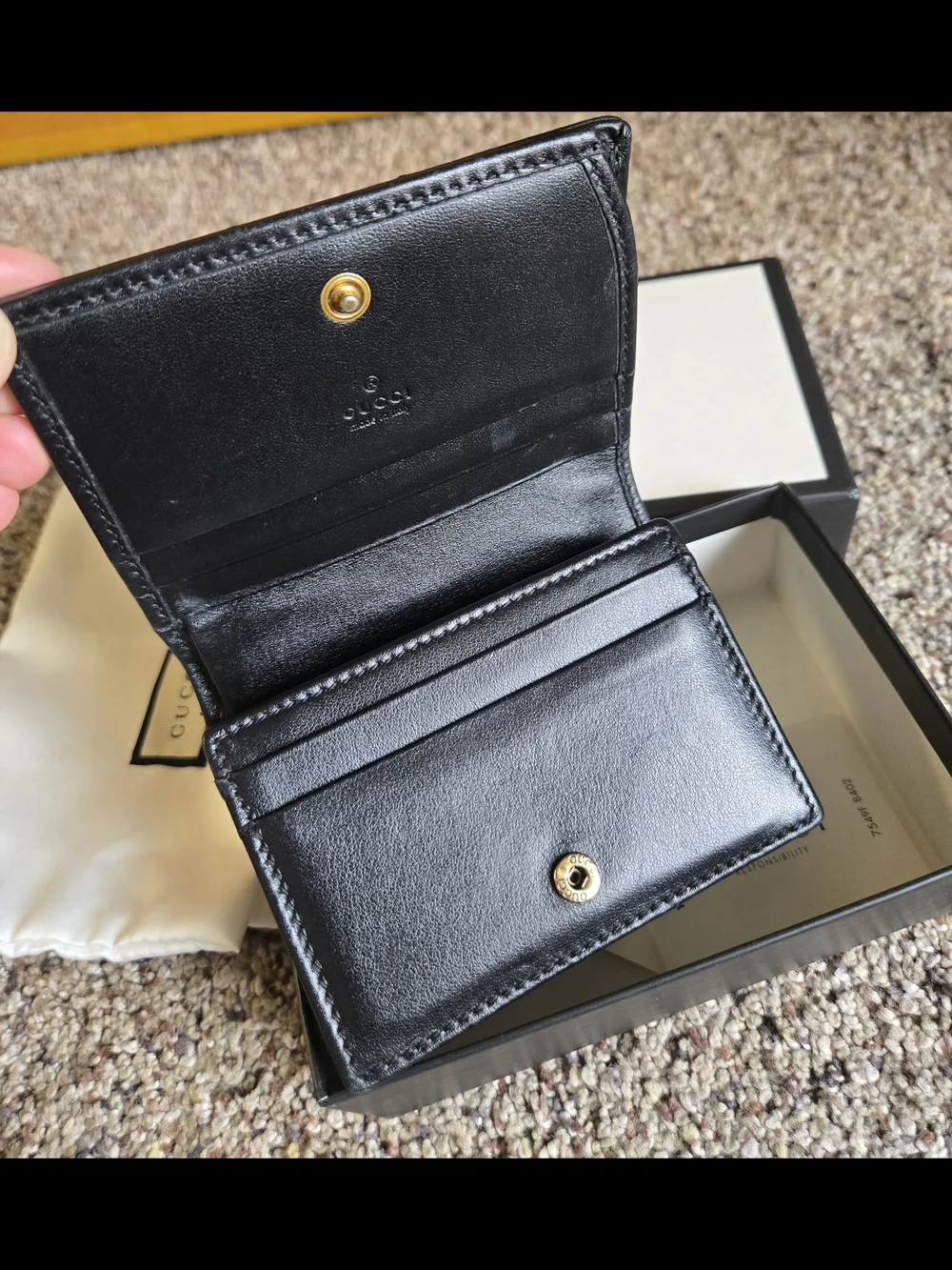 Gucci Black Quilted Leather Wallet - GG Marmont - Picture 14 of 16